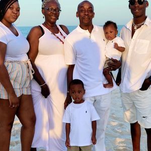 Meet your Posher, Stella